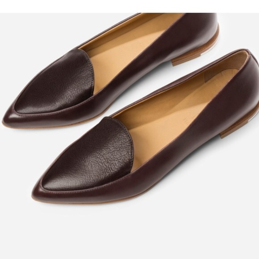 Everlane Modern Point - 10.5- Burgundy/Black